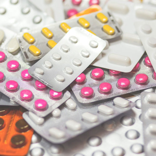 How to Identify and Prevent Prescription Drug Addiction