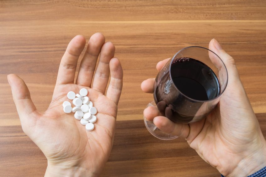 Alcohol and Benadryl: The Dangers and Side Effects of Mixing Both